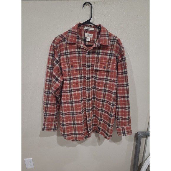 L.L. Bean Other - L.L. Bean Chamois Flannel button down Shirt Men SZ M Reg Traditional fit outdoor